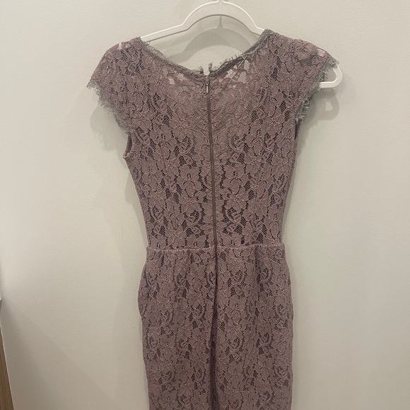 Aritizia - Babaton dres in xxs - Picture 6 of 6